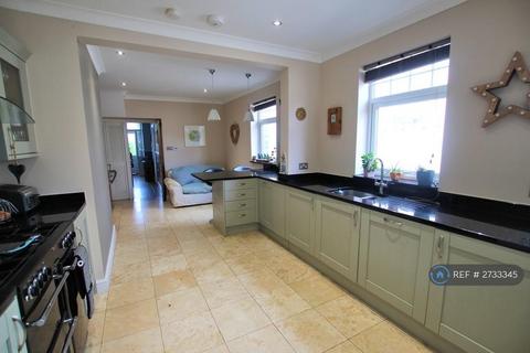 undefined, Tregenver Road, Falmouth, TR11