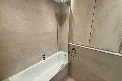 1 bedroom apartment to rent, Deepcut, Surrey, GU16