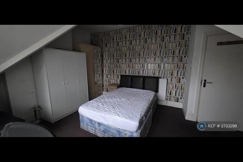 1 bedroom in a house share to rent, Oval Road, Birmingham, B24