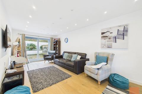 4 bedroom detached house for sale, Beach Road,Porthtowan,Truro,TR4 8AA