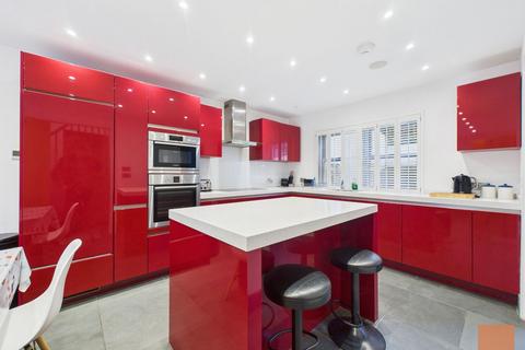 4 bedroom detached house for sale, Beach Road,Porthtowan,Truro,TR4 8AA