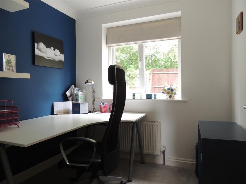 Bedroom 4.JPG
