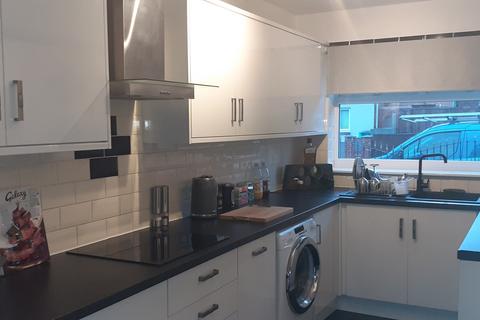 3 bedroom semi-detached house to rent, Stockdale Avenue, Redcar TS10