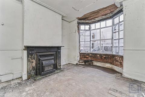 undefined, Wolverhampton, WV6