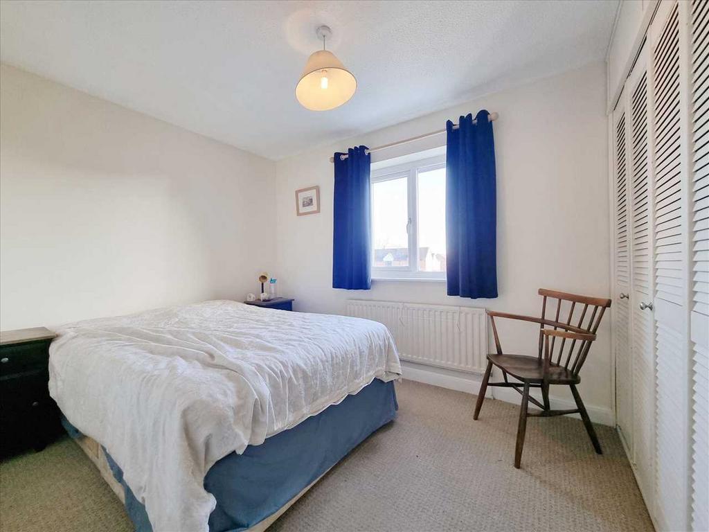 Bedroom 1: