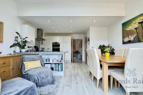 3 bedroom detached house for sale, Spinners Avenue, Preston PR5