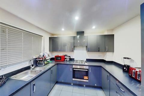 undefined, South Parkway, Leeds LS14