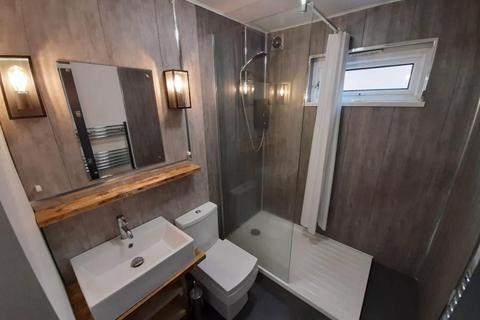 undefined, Moss House Close, Birmingham, B15