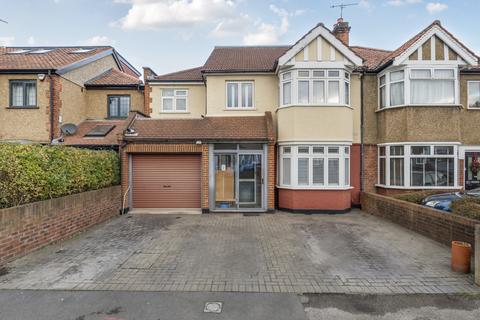 5 bedroom detached house for sale, Lingfield Avenue, Kingston Upon Thames, KT1