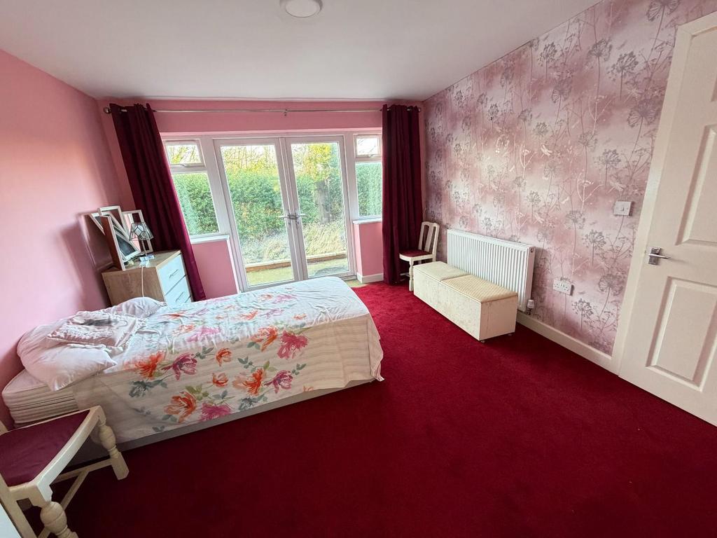 Ground floor bedroom