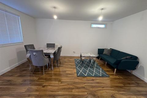 2 bedroom flat to rent, Springfield Road, St. Leonards-On-Sea
