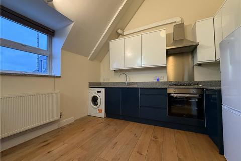 2 bedroom apartment to rent, High Street, London, N8