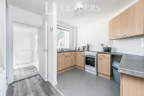 1 bedroom terraced house to rent, Barrack Street, CO1