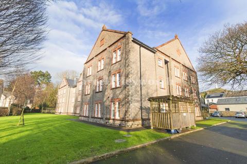2 bedroom flat for sale, Ford Park Crescent, Ulverston LA12