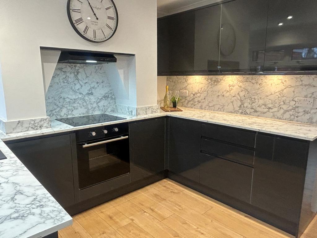Kitchenmain T202512221334.jpg