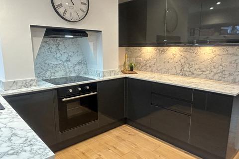 2 bedroom terraced house to rent, Brimington, Chesterfield S43