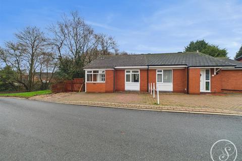 1 bedroom semi-detached bungalow to rent, Osprey Grove, Leeds