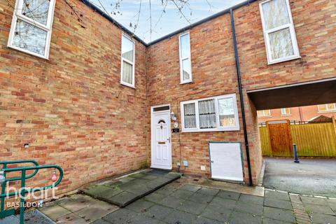 3 bedroom end of terrace house for sale, Beeston Courts, Basildon