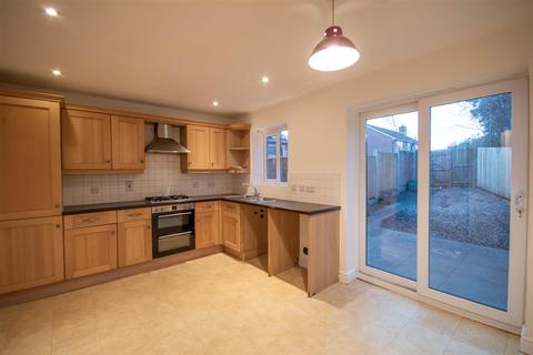 3 bedroom end of terrace house for sale, 2 Milars Field, Morda