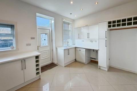 undefined, Seed Hill Terrace, Steeton, BD20 6QE