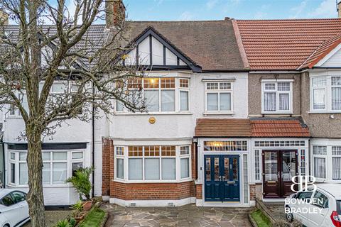 3 bedroom terraced house for sale, Otley Drive, Gants Hill