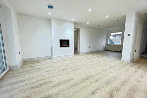3 bedroom bungalow for sale, Hampden Drive, Kidlington, OX5