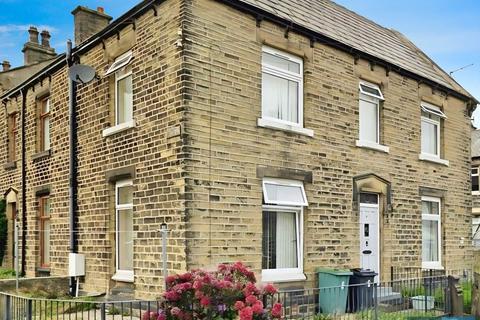 2 bedroom terraced house to rent, Gibson Street, Lindley, Huddersfield, HD3