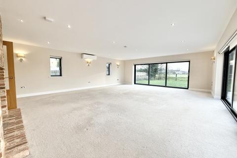 undefined, Thetford Road, Northwold, Ip26 5ls