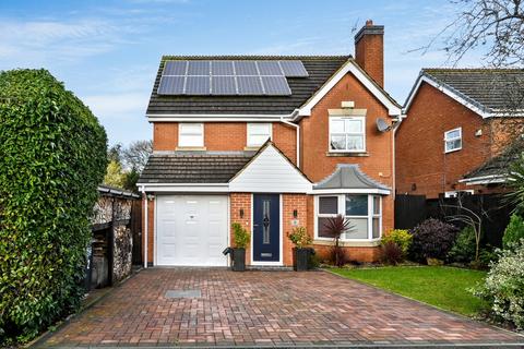 4 bedroom detached house for sale, Forshaw Close, Ashbourne, DE6