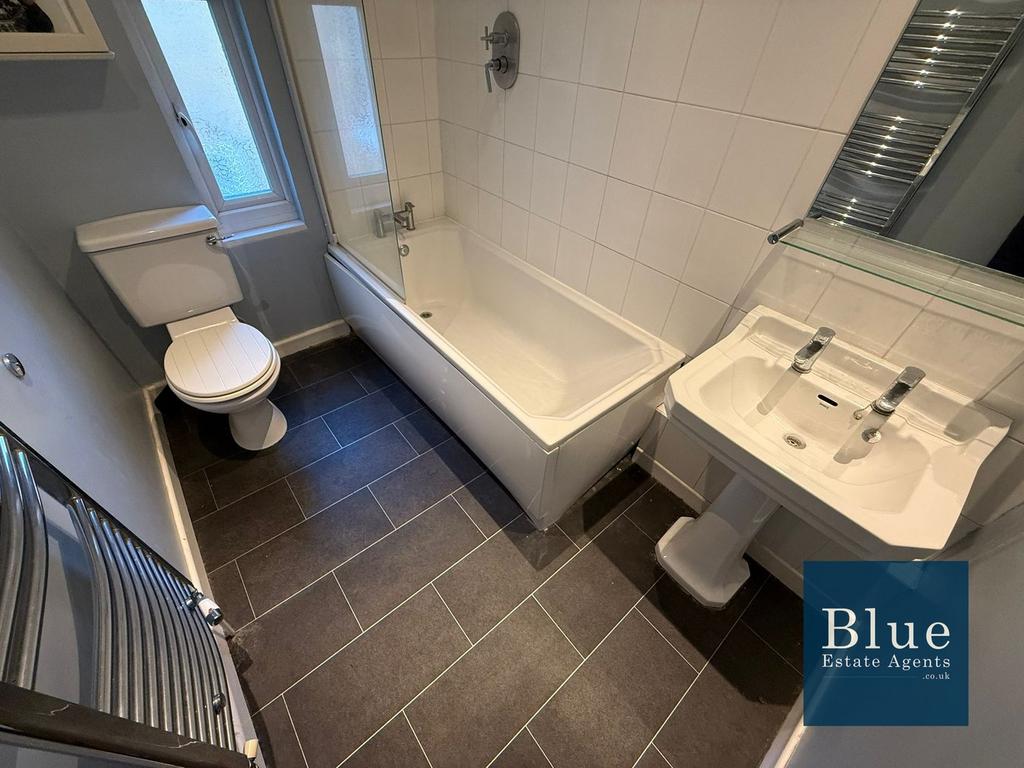 Bathroom Suite