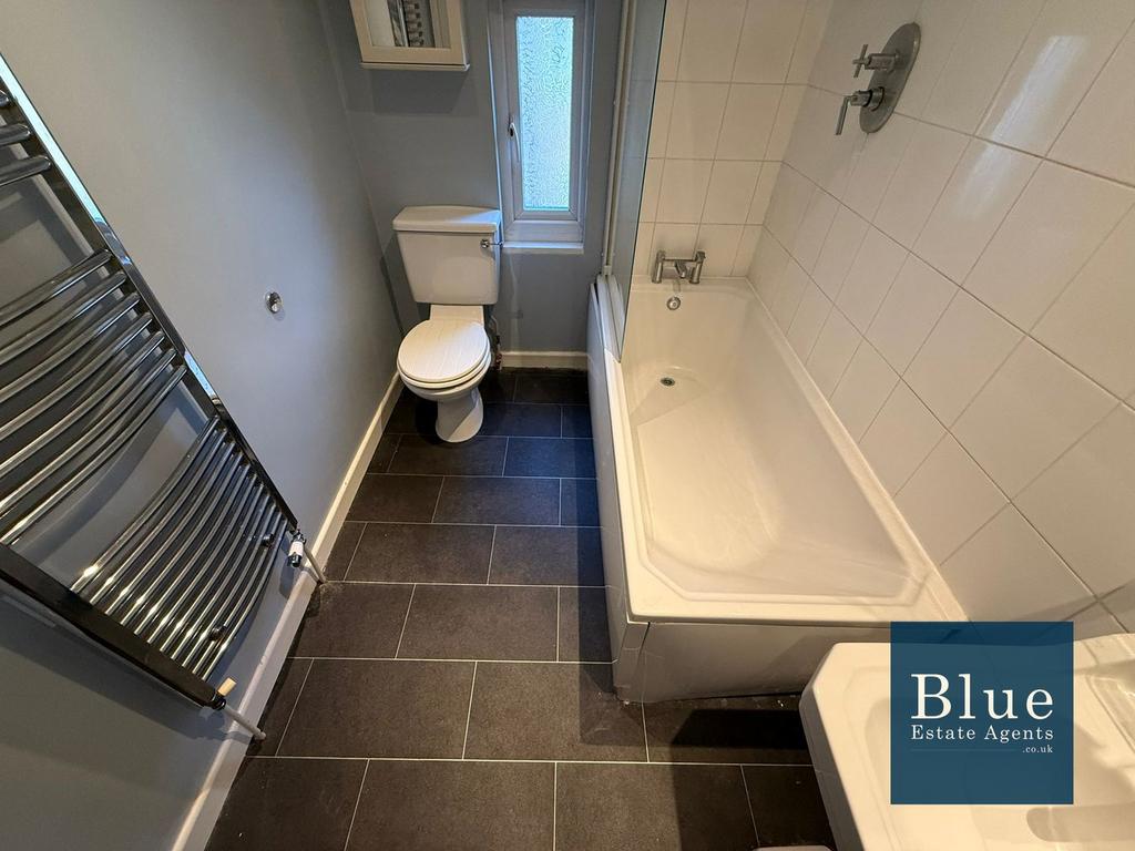 Bathroom Suite