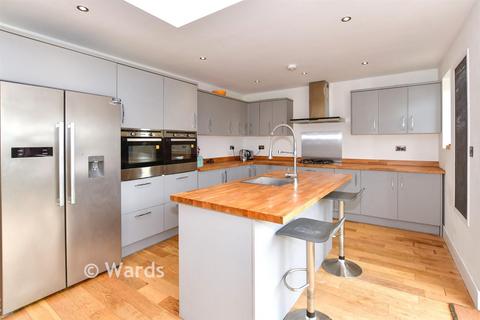 undefined, New Hythe Lane, Larkfield, Kent