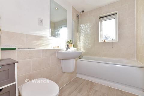 undefined, New Hythe Lane, Larkfield, Kent