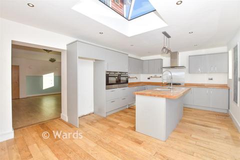 3 bedroom end of terrace house for sale, New Hythe Lane, Larkfield, Kent