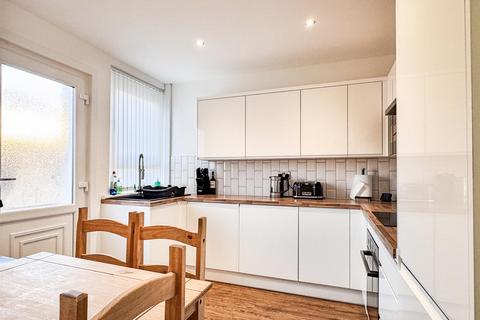 2 bedroom flat for sale, Marshall Street, Wishaw ML2