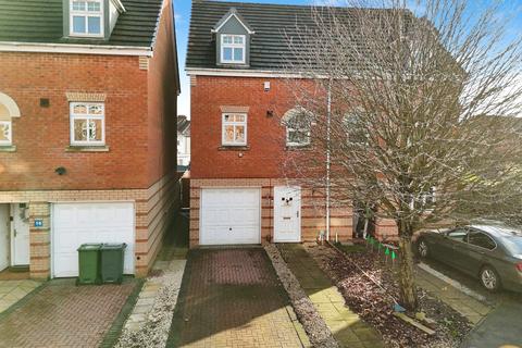 3 bedroom townhouse for sale, Little Island Drive, Willenhall WV13