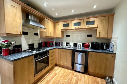 3 bedroom townhouse for sale, Little Island Drive, Willenhall WV13