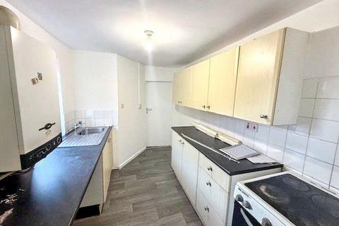 3 bedroom flat for sale, Commercial Road, Byker, Newcastle upon Tyne, Tyne and Wear, NE6 2ED