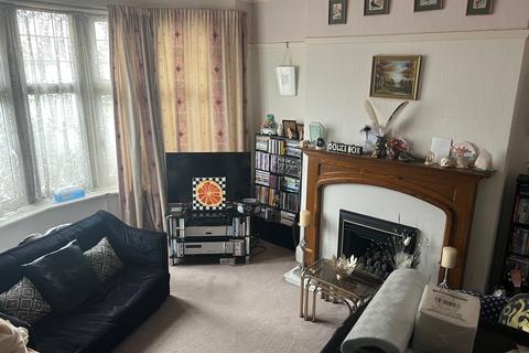 3 bedroom semi-detached house for sale, Lankers Drive, Harrow, HA2