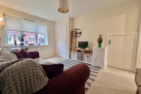 2 bedroom semi-detached house for sale, Bradley Walk, Wellesbourne CV35