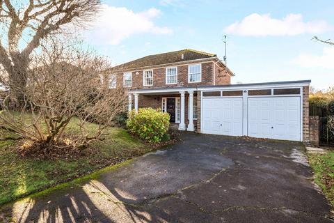 4 bedroom detached house for sale, Parkhurst Fields, Farnham GU10