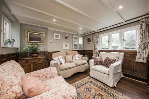 4 bedroom detached house for sale, Old Ryarsh Lane, West Malling ME19