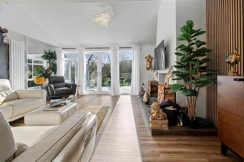 4 bedroom detached bungalow for sale, Parkhill, Middleton, King's Lynn