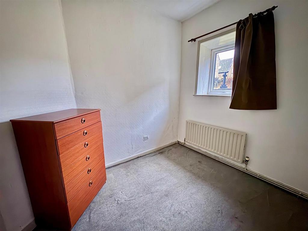 14 Prospect - 2nd Bedroom.jpg