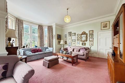 3 bedroom flat for sale, Earls Avenue, Folkestone