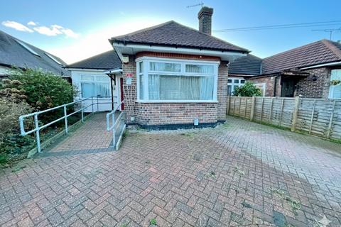 undefined, Exton Avenue, Luton, Bedfordshire, LU2 0LH