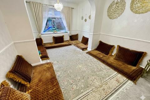 undefined, Exton Avenue, Luton, Bedfordshire, LU2 0LH