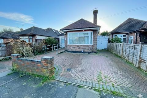 3 bedroom detached bungalow for sale, Exton Avenue, Luton, Bedfordshire, LU2 0LH