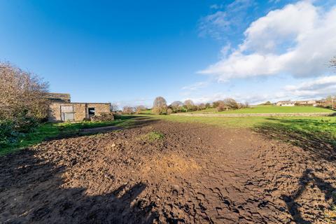 Land for sale, Paddock and Stables off Green Balk Lane, Lepton, HD8