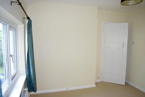 3 bedroom semi-detached house for sale, Turner Crescent, Otley, LS21